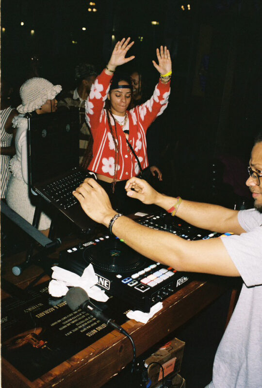 C686D605-B25F-453B-8717-95E7B0C6B8A9